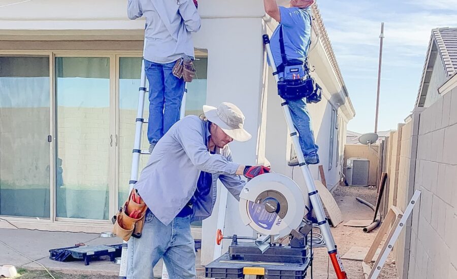 cosmic-effects-crew-lighting-up-homes-phoenix-arizona